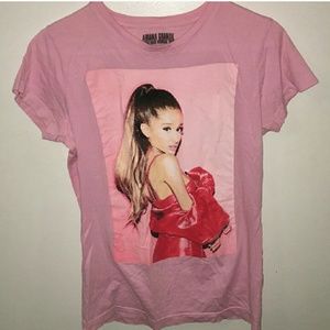 Ariana grande tour shirt